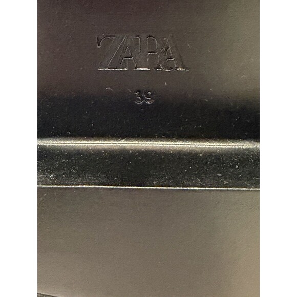 ZARA Women Chunky Sole Black Faux Leather Chelsea Ankle Boots US 8 EUR 39 - Picture 13 of 13